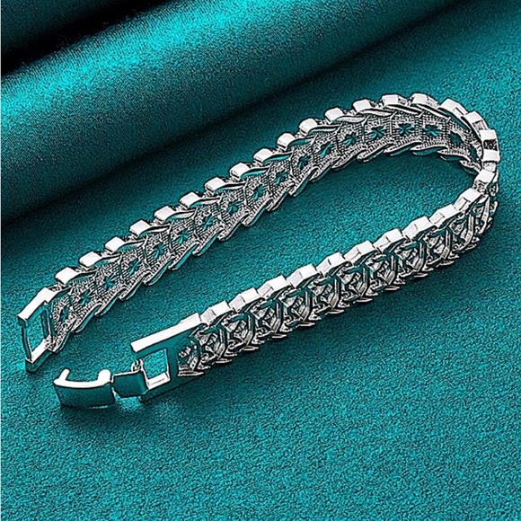 Sterling Silver Bracelet - Picture 4 of 6